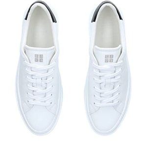 Givenchy Shoelaces (White)